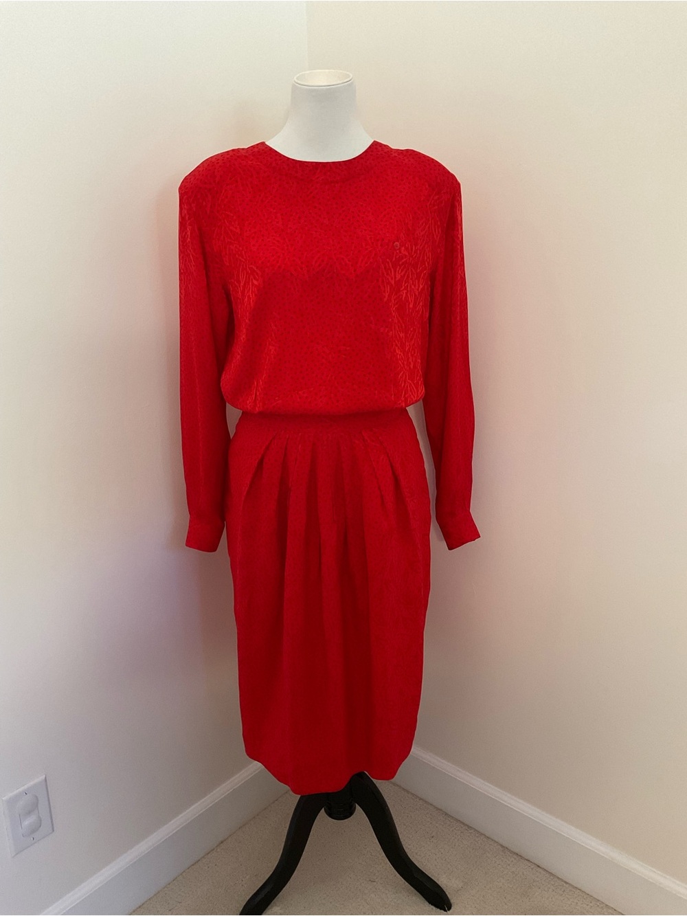 Vintage Liz Claiborne Collection Red Silk 2-Piece Skirt Set